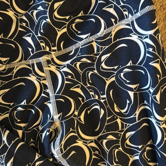 Penn State Leggings - Picture 2 of 3